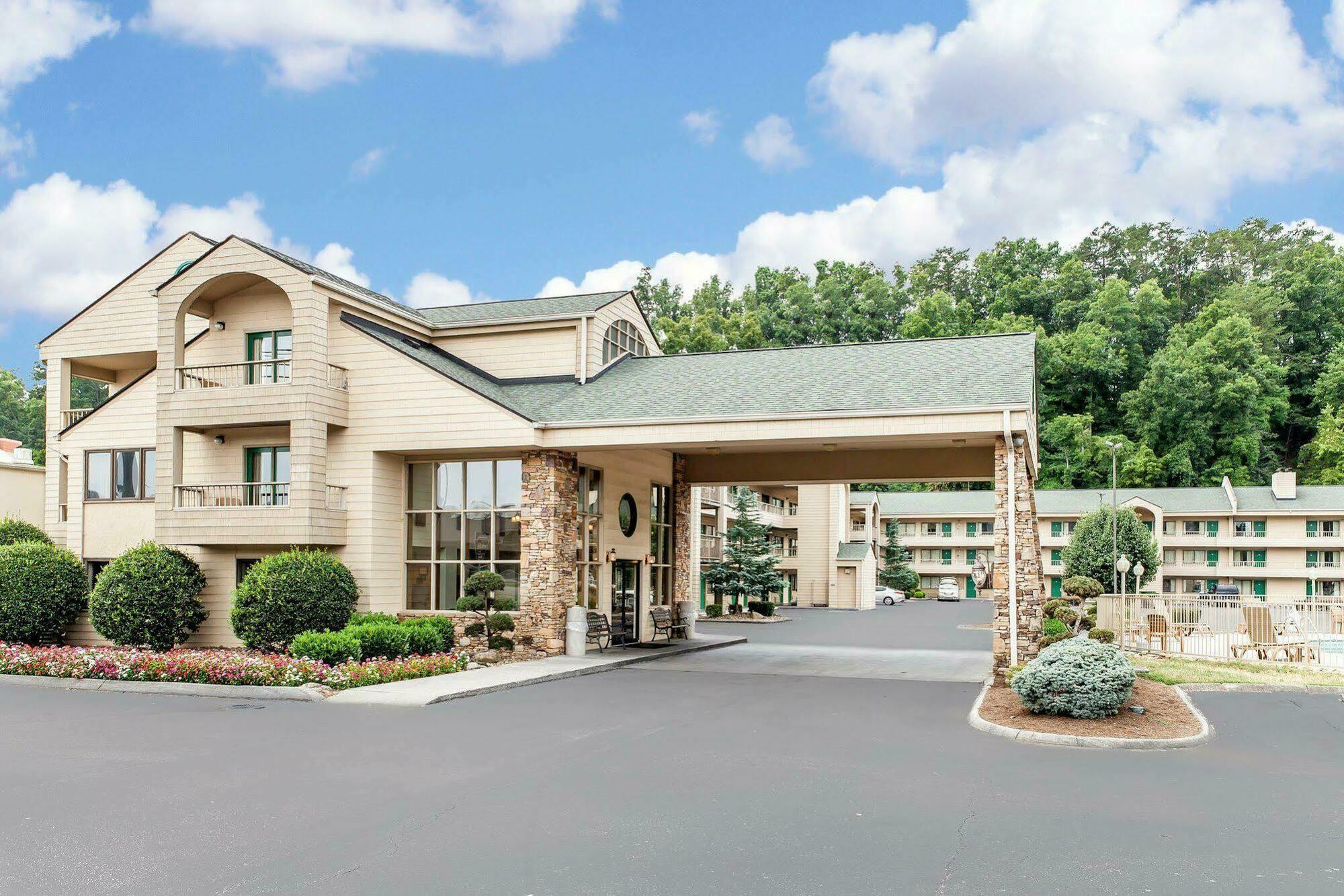 Quality Inn & Suites At Dollywood Lane Pigeon Forge Exteriér fotografie